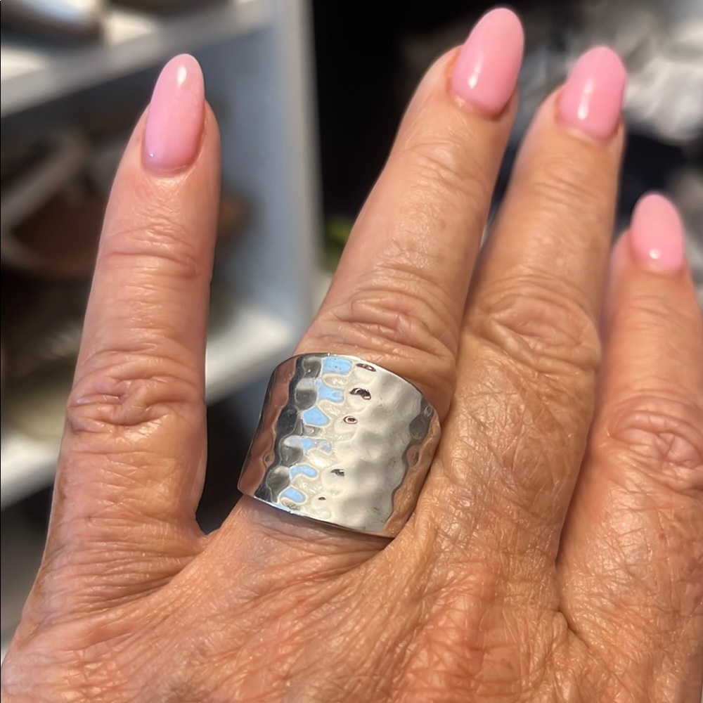 Elegant Silver Hammered Ring